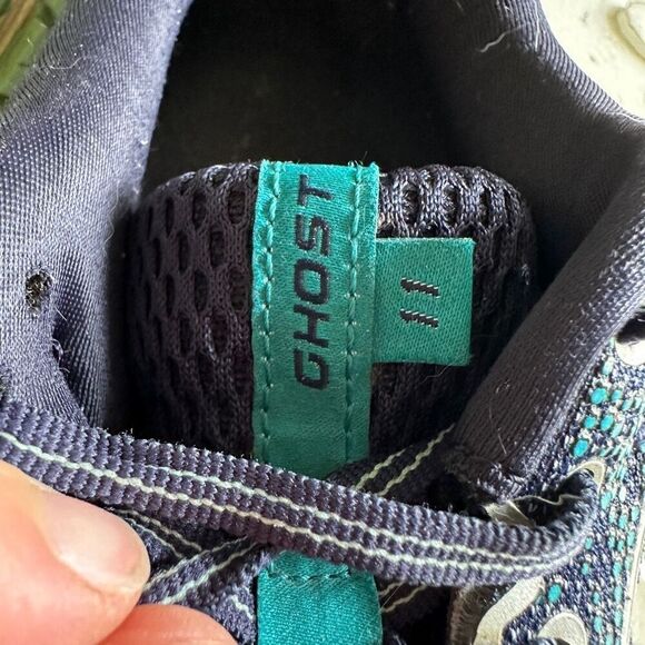 Brooks navy Ghost 11 size 9.5 - Picture 5 of 9